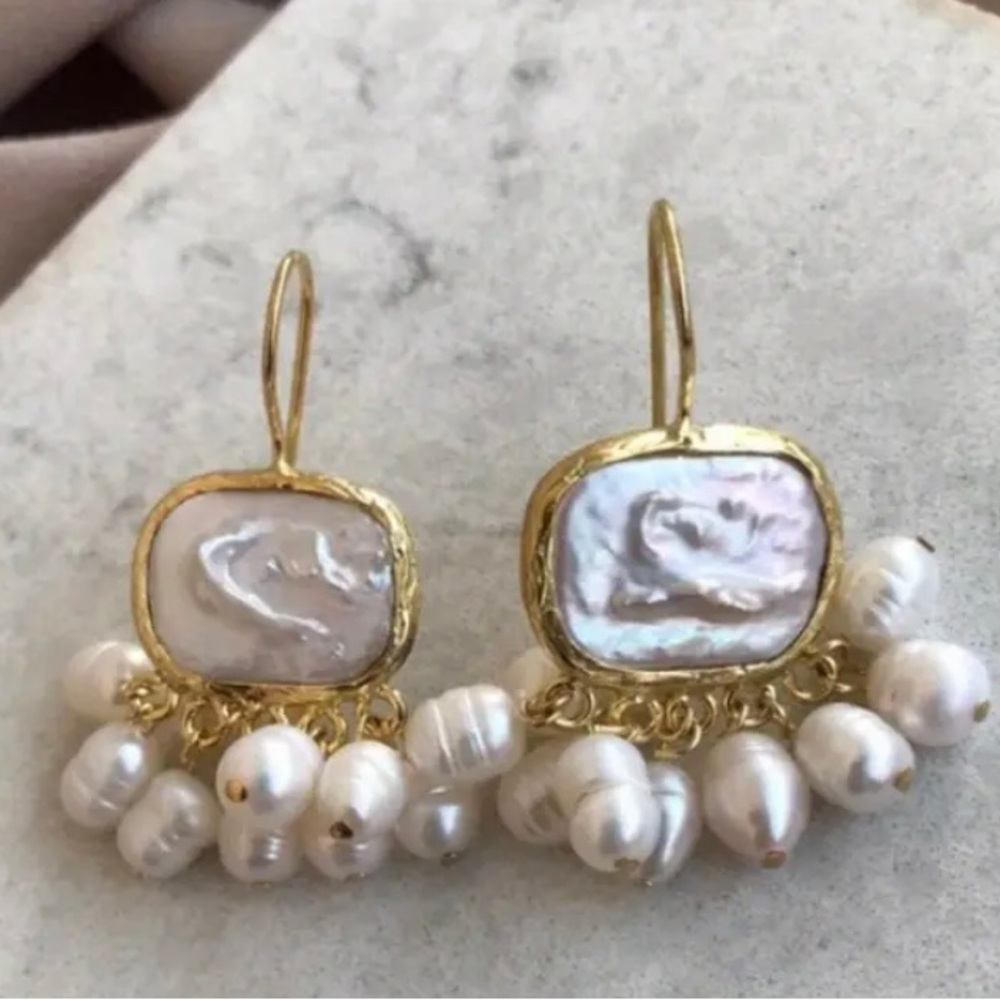 Anthropologie Gold and Pearl Drop Earrings